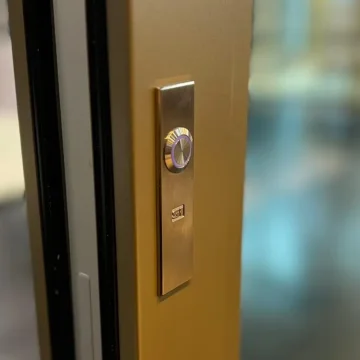 Hidden motor in the frame